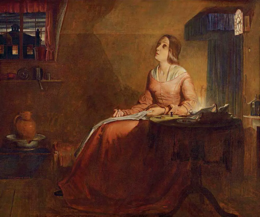 Une couturière assise dans une mansarde, une chemise sur les genoux, lève les yeux ; par la fenêtre il fait nuit et les fenêtres d'en face sont éclairées ; une horloge est pendue au mur.