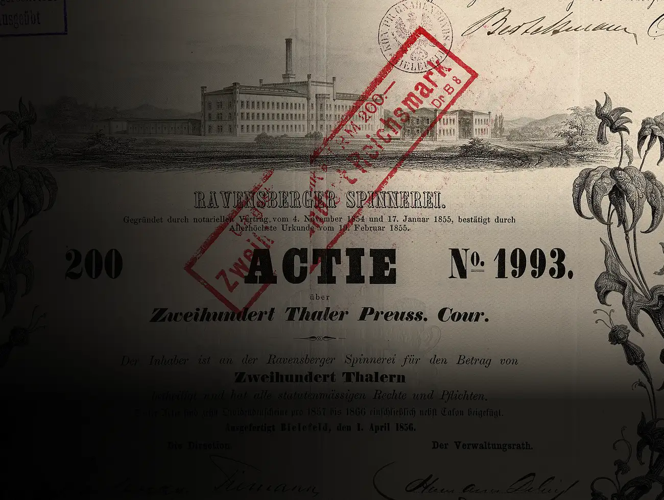 Une action imprimée de 1856 : en tête, la gravure d'une grande filature à cheminée dans un paysage ; dessous, en capitales, RAVENSBERGER SPINNEREI, puis ACTIE N° 1993 de deux cents thalers, un texte en allemand et des signatures ; un tampon rouge plus tardif barre le titre en travers.